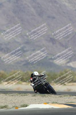 media/Oct-30-2025-Racers Edge (Thu) [[dabbdaf680]]/3-B Group/Session 2 (Turn 14)/